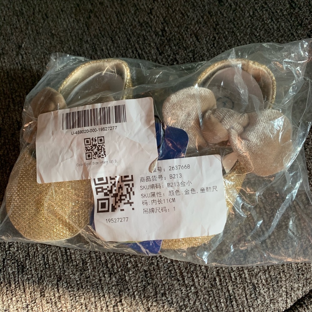 baby shoes